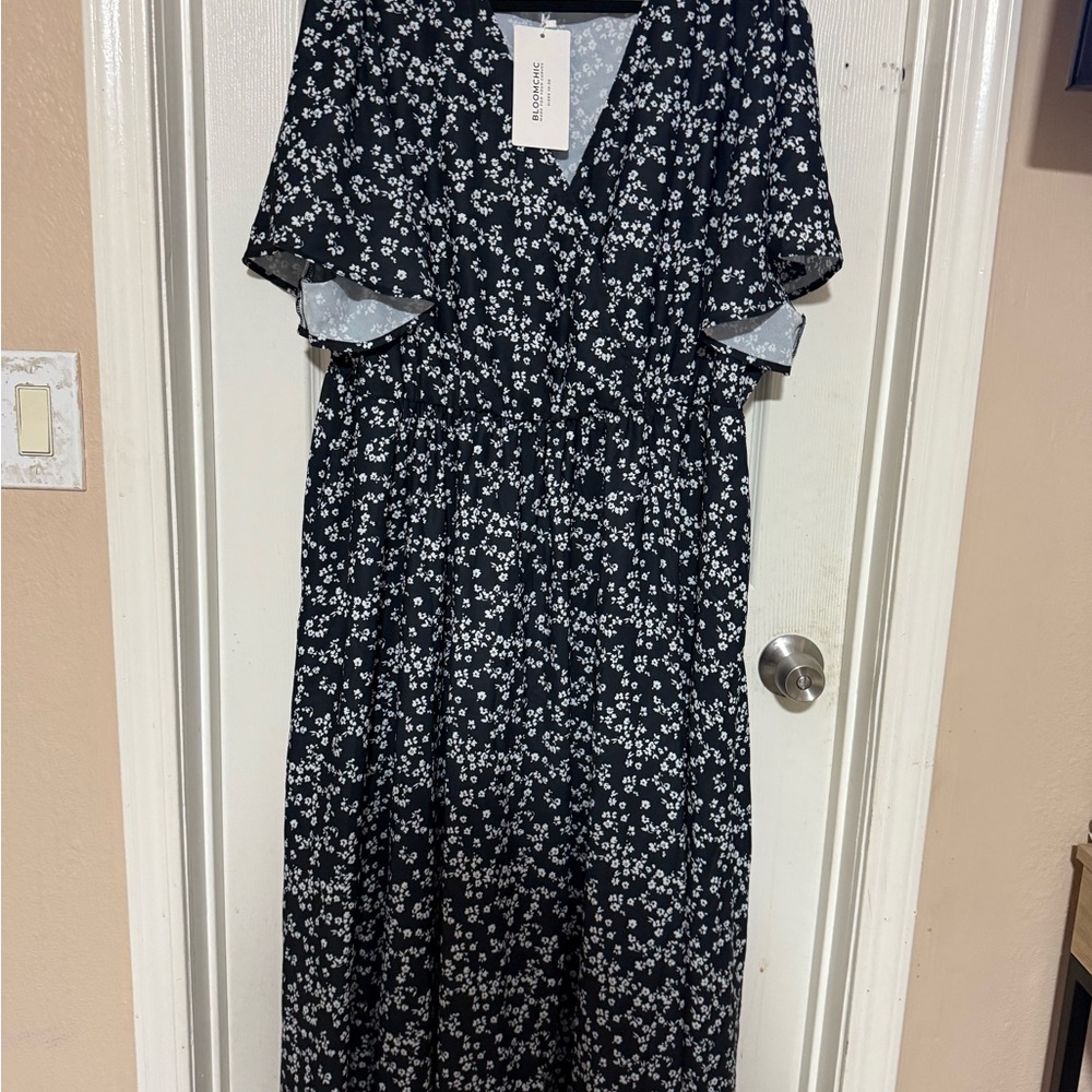 BloomChic Black and White Floral Dress